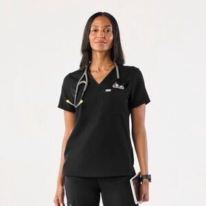 Figs Black Catarina One-Pocket Scrub Top